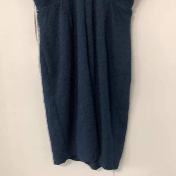 Lulu’s M Ruffled Neck Lace Bodycon Dress - Picture 9 of 13